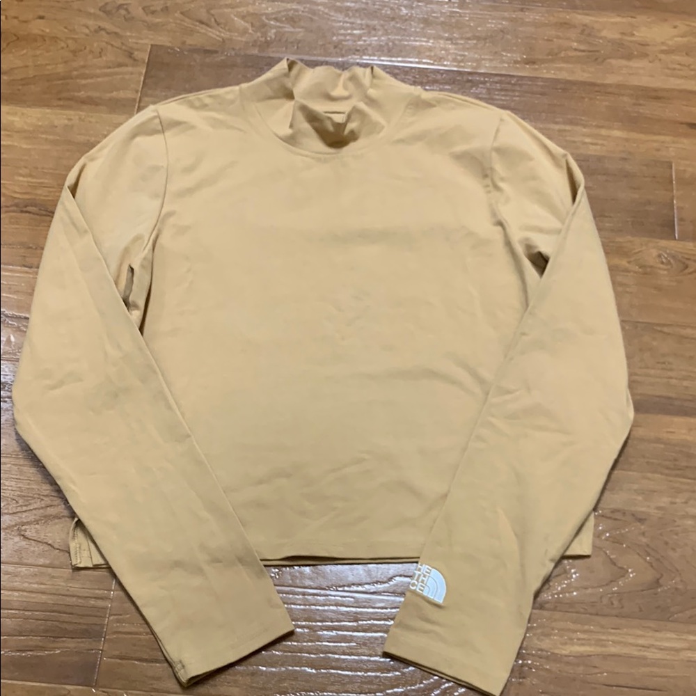 The North Face Long Sleeve Shirt